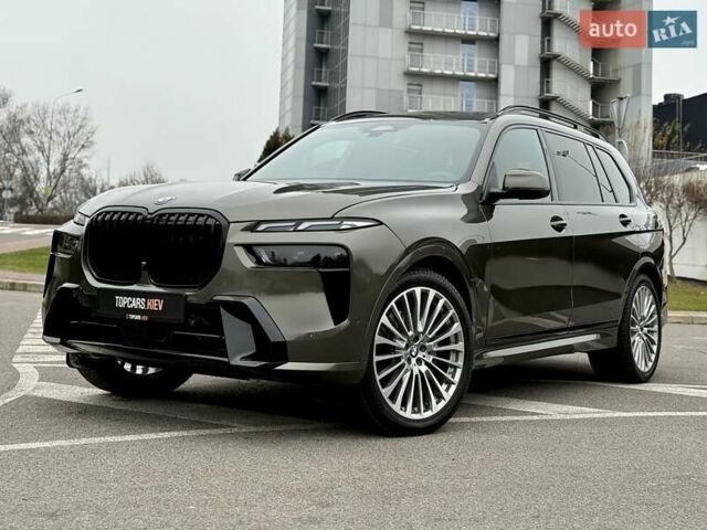 Зеленый БМВ X7, объемом двигателя 3 л и пробегом 4 тыс. км за 99500 $, фото 3 на Automoto.ua