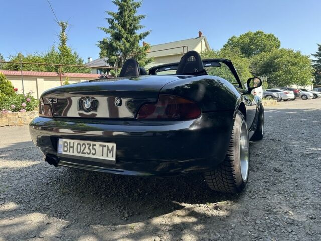 Черный БМВ Зет 3, объемом двигателя 1.9 л и пробегом 380 тыс. км за 9899 $, фото 3 на Automoto.ua