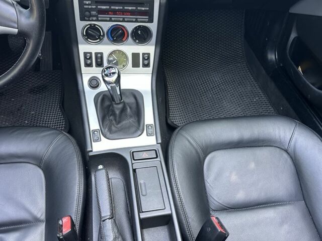 Черный БМВ Зет 3, объемом двигателя 1.9 л и пробегом 380 тыс. км за 9899 $, фото 14 на Automoto.ua