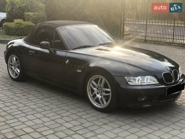 Черный БМВ Зет 3, объемом двигателя 1.9 л и пробегом 320 тыс. км за 10500 $, фото 14 на Automoto.ua