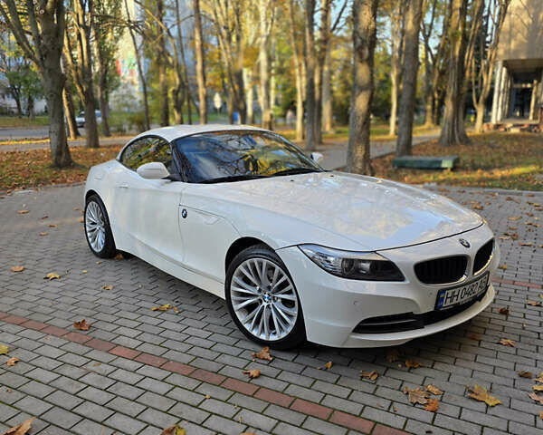 Белый БМВ Зет 4, объемом двигателя 2.5 л и пробегом 127 тыс. км за 17500 $, фото 3 на Automoto.ua