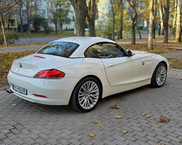 Белый БМВ Зет 4, объемом двигателя 2.5 л и пробегом 127 тыс. км за 17500 $, фото 1 на Automoto.ua