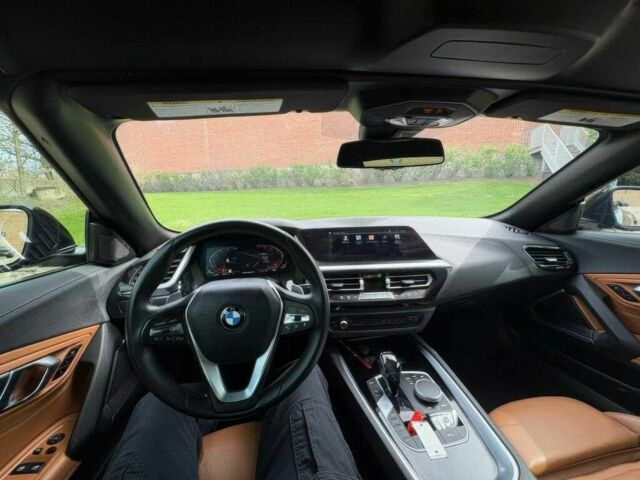 Чорний БМВ Зет 4, об'ємом двигуна 2 л та пробігом 57 тис. км за 17800 $, фото 6 на Automoto.ua