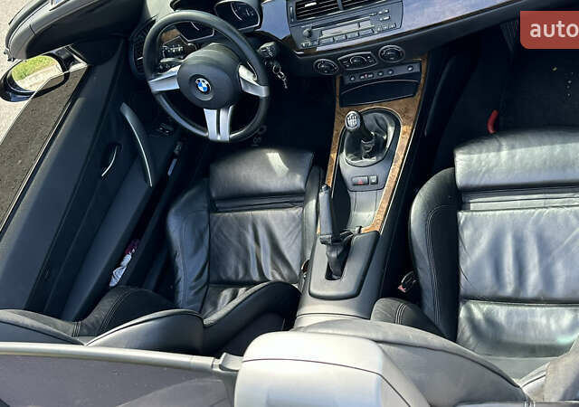 Черный БМВ Зет 4, объемом двигателя 2 л и пробегом 224 тыс. км за 7700 $, фото 5 на Automoto.ua