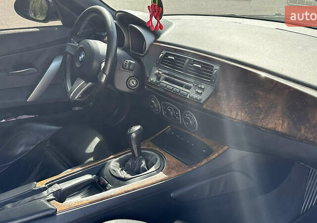Черный БМВ Зет 4, объемом двигателя 2 л и пробегом 224 тыс. км за 7700 $, фото 14 на Automoto.ua
