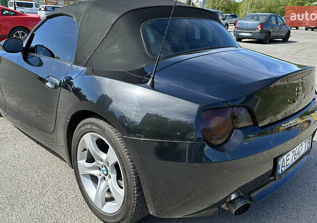 Черный БМВ Зет 4, объемом двигателя 2 л и пробегом 224 тыс. км за 7700 $, фото 18 на Automoto.ua