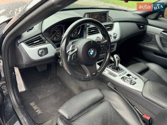 Черный БМВ Зет 4, объемом двигателя 3 л и пробегом 190 тыс. км за 19999 $, фото 22 на Automoto.ua