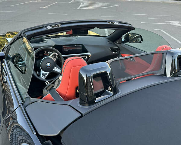 Чорний БМВ Зет 4, об'ємом двигуна 2 л та пробігом 45 тис. км за 36400 $, фото 13 на Automoto.ua