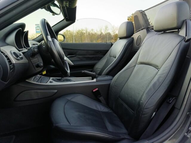 Чорний БМВ Зет 4, об'ємом двигуна 0 л та пробігом 230 тис. км за 10400 $, фото 7 на Automoto.ua