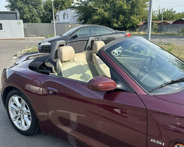 Красный БМВ Зет 4, объемом двигателя 2.49 л и пробегом 92 тыс. км за 10900 $, фото 5 на Automoto.ua