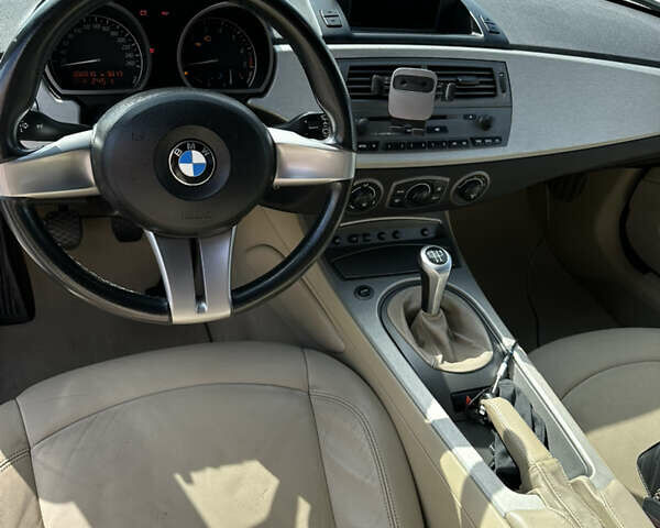 Красный БМВ Зет 4, объемом двигателя 2.49 л и пробегом 92 тыс. км за 10900 $, фото 49 на Automoto.ua