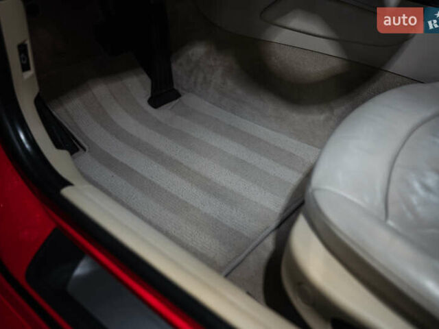 Красный БМВ Зет 4, объемом двигателя 3 л и пробегом 96 тыс. км за 16000 $, фото 9 на Automoto.ua