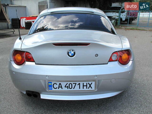 Серый БМВ Зет 4, объемом двигателя 3 л и пробегом 181 тыс. км за 9900 $, фото 7 на Automoto.ua