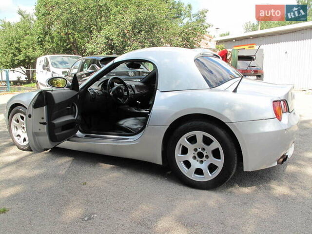 Серый БМВ Зет 4, объемом двигателя 3 л и пробегом 181 тыс. км за 9900 $, фото 36 на Automoto.ua