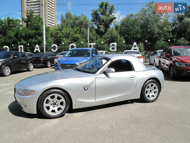 Серый БМВ Зет 4, объемом двигателя 3 л и пробегом 181 тыс. км за 9900 $, фото 9 на Automoto.ua