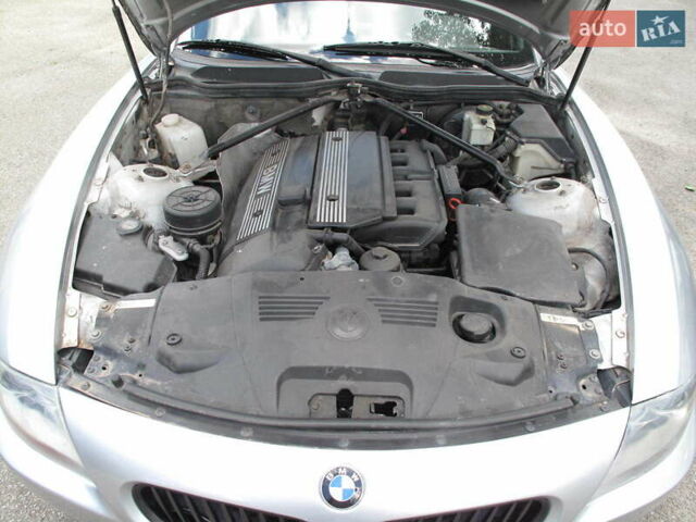 Серый БМВ Зет 4, объемом двигателя 3 л и пробегом 181 тыс. км за 9900 $, фото 53 на Automoto.ua