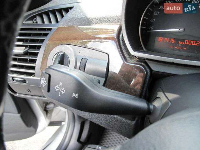 Серый БМВ Зет 4, объемом двигателя 3 л и пробегом 181 тыс. км за 9900 $, фото 64 на Automoto.ua