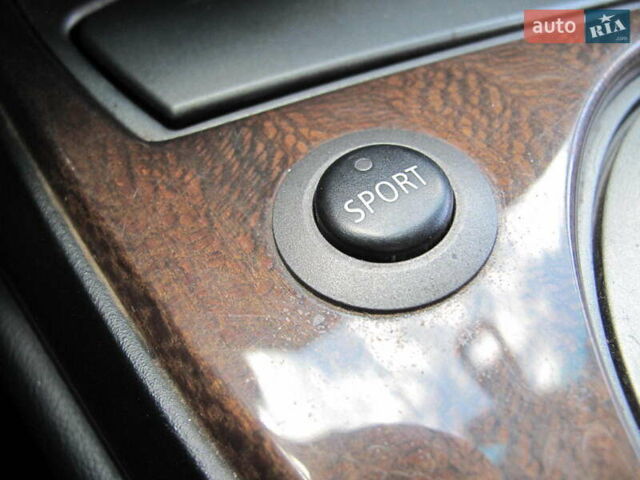 Серый БМВ Зет 4, объемом двигателя 3 л и пробегом 181 тыс. км за 9900 $, фото 85 на Automoto.ua