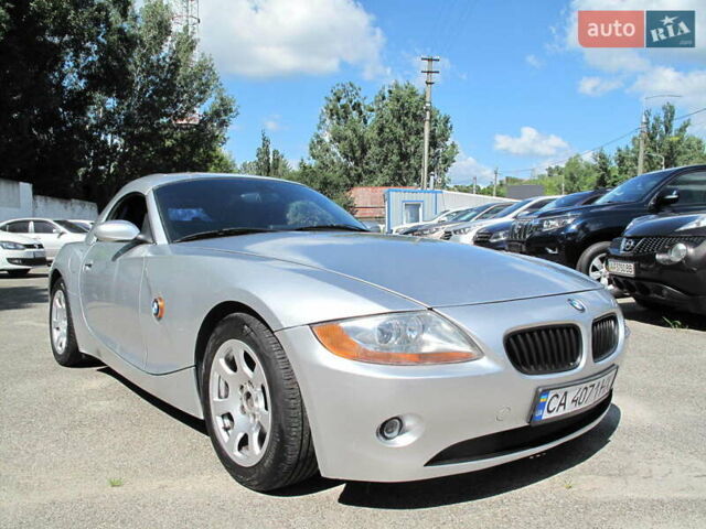 Серый БМВ Зет 4, объемом двигателя 3 л и пробегом 181 тыс. км за 9900 $, фото 11 на Automoto.ua