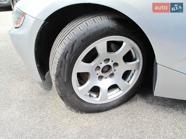 Серый БМВ Зет 4, объемом двигателя 3 л и пробегом 181 тыс. км за 9900 $, фото 52 на Automoto.ua