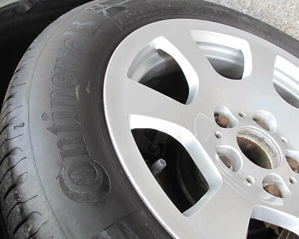 Серый БМВ Зет 4, объемом двигателя 3 л и пробегом 181 тыс. км за 9900 $, фото 82 на Automoto.ua