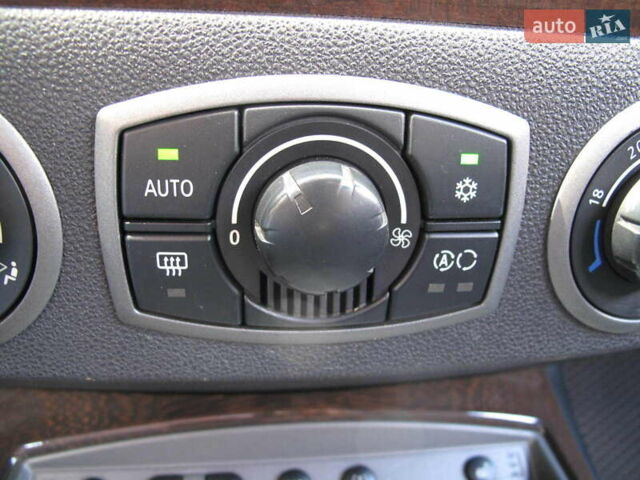 Серый БМВ Зет 4, объемом двигателя 3 л и пробегом 181 тыс. км за 9900 $, фото 68 на Automoto.ua