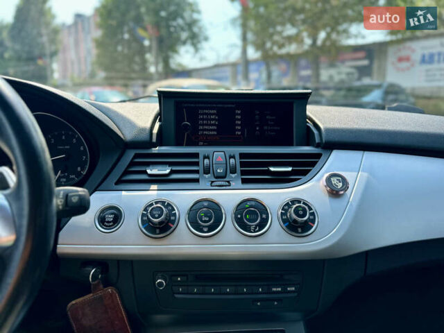 Серый БМВ Зет 4, объемом двигателя 2 л и пробегом 152 тыс. км за 14900 $, фото 11 на Automoto.ua