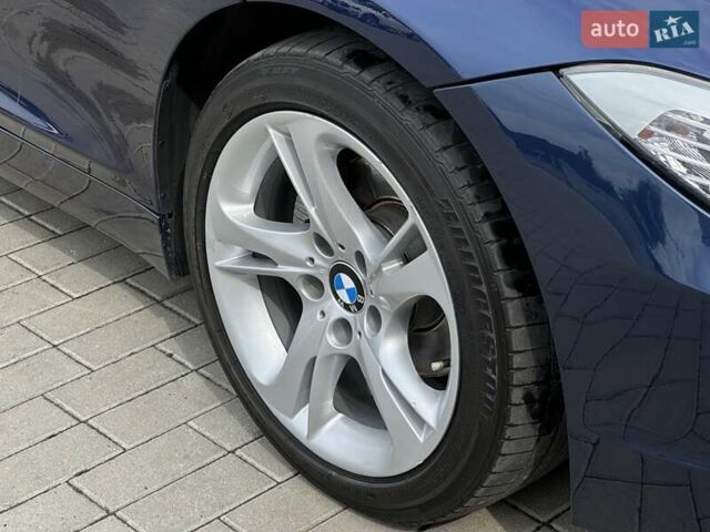 Синий БМВ Зет 4, объемом двигателя 2.5 л и пробегом 67 тыс. км за 19900 $, фото 11 на Automoto.ua