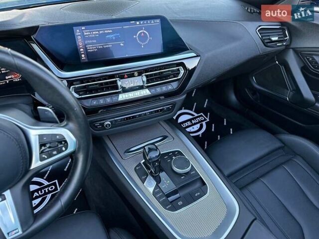 Синий БМВ Зет 4, объемом двигателя 3 л и пробегом 20 тыс. км за 50999 $, фото 47 на Automoto.ua