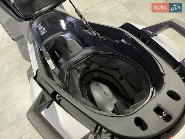 БМВ C 400GT 2024 в Киеве на Automoto.ua Коричневый БМВ C 400GT, объемом двигателя 0.35 л и пробегом 1 тыс. км за 12208 $, фото 15 на Automoto.ua