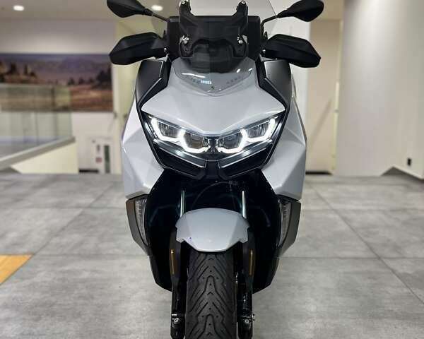 БМВ C 400GT 2024 в Киеве на Automoto.ua Коричневый БМВ C 400GT, объемом двигателя 0.35 л и пробегом 1 тыс. км за 12208 $, фото 6 на Automoto.ua