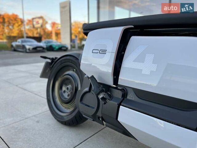 Белый БМВ CE 04, объемом двигателя 0 л и пробегом 3 тыс. км за 11106 $, фото 20 на Automoto.ua