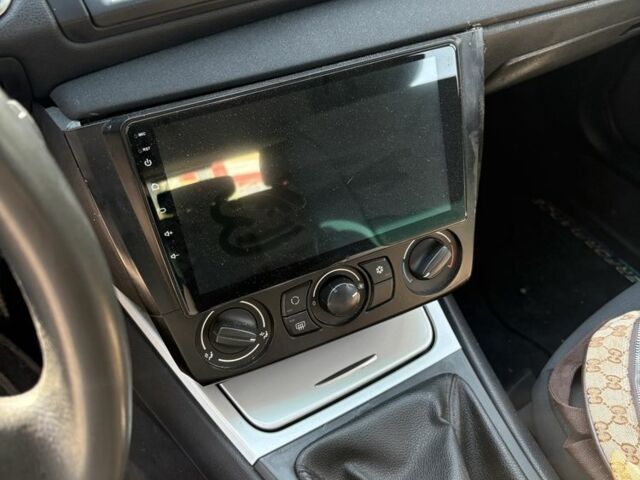 Чорний БМВ Інша, об'ємом двигуна 2 л та пробігом 222 тис. км за 3570 $, фото 6 на Automoto.ua