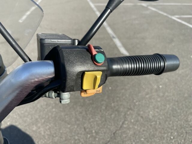 БМВ Другая, об'ємом двигуна 1.1 л та пробігом 0 тис. км за 4400 $, фото 10 на Automoto.ua