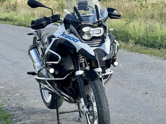 БМВ Другая, об'ємом двигуна 1.2 л та пробігом 0 тис. км за 12500 $, фото 1 на Automoto.ua