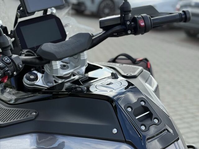 БМВ Другая, об'ємом двигуна 1.3 л та пробігом 0 тис. км за 30300 $, фото 7 на Automoto.ua