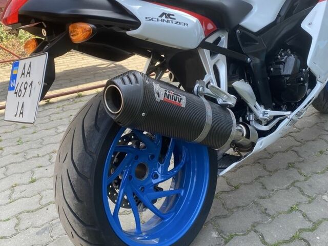 БМВ Другая, об'ємом двигуна 1.2 л та пробігом 0 тис. км за 6400 $, фото 2 на Automoto.ua