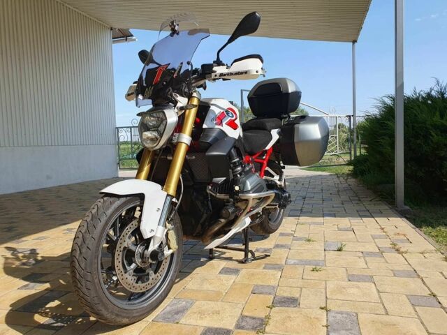 БМВ Другая, объемом двигателя 0 л и пробегом 0 тыс. км за 12000 $, фото 1 на Automoto.ua