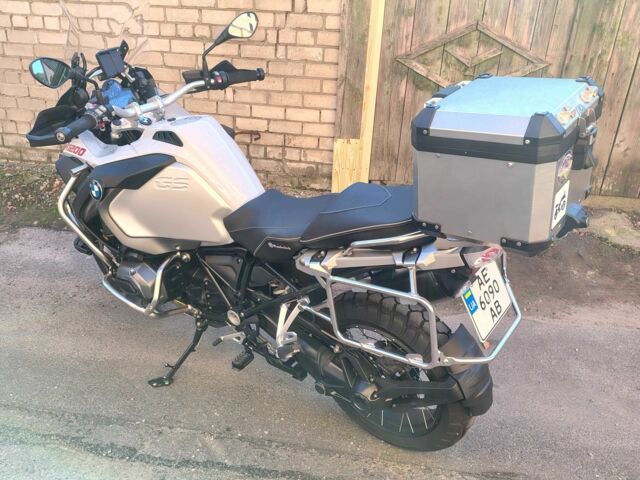 БМВ Другая, об'ємом двигуна 1.2 л та пробігом 0 тис. км за 15000 $, фото 5 на Automoto.ua