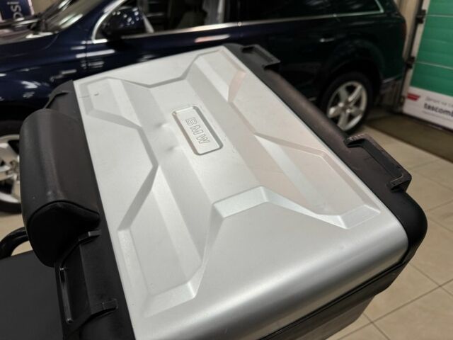 БМВ Другая, объемом двигателя 1.25 л и пробегом 0 тыс. км за 18000 $, фото 6 на Automoto.ua