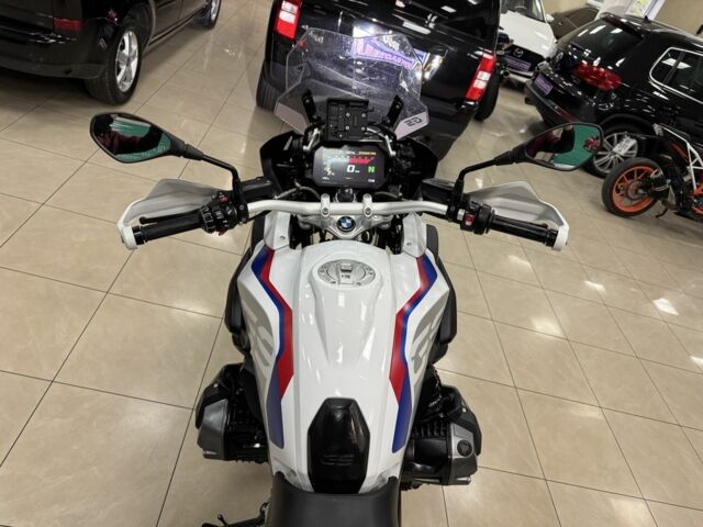 БМВ Другая, объемом двигателя 1.25 л и пробегом 0 тыс. км за 18000 $, фото 11 на Automoto.ua