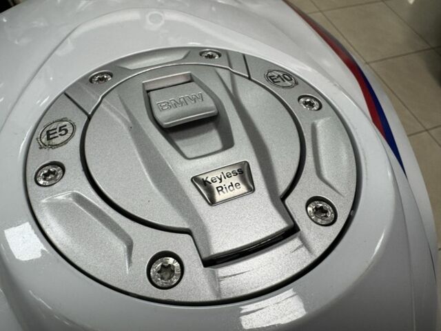 БМВ Другая, объемом двигателя 1.25 л и пробегом 0 тыс. км за 18000 $, фото 12 на Automoto.ua