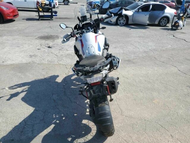 БМВ Другая 2023 в Ивано-Франковске на Automoto.ua БМВ Другая, объемом двигателя 1.25 л и пробегом 0 тыс. км за 8200 $, фото 3 на Automoto.ua