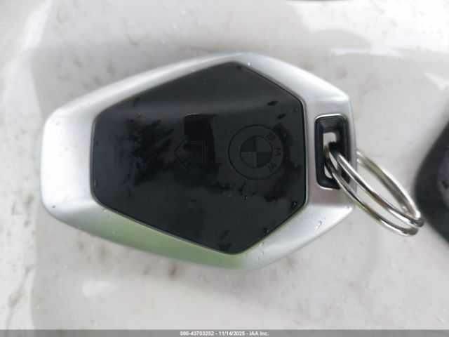 БМВ Другая, объемом двигателя 1.3 л и пробегом 0 тыс. км за 16000 $, фото 11 на Automoto.ua