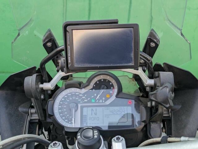 БМВ Другая, об'ємом двигуна 1.17 л та пробігом 0 тис. км за 8000 $, фото 11 на Automoto.ua