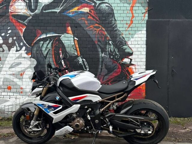 БМВ Другая, объемом двигателя 0 л и пробегом 0 тыс. км за 19000 $, фото 4 на Automoto.ua