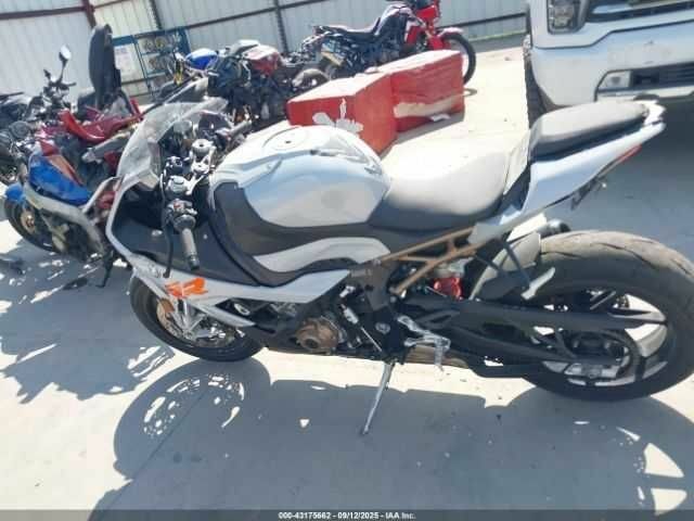 БМВ Другая, объемом двигателя 1 л и пробегом 0 тыс. км за 8000 $, фото 3 на Automoto.ua