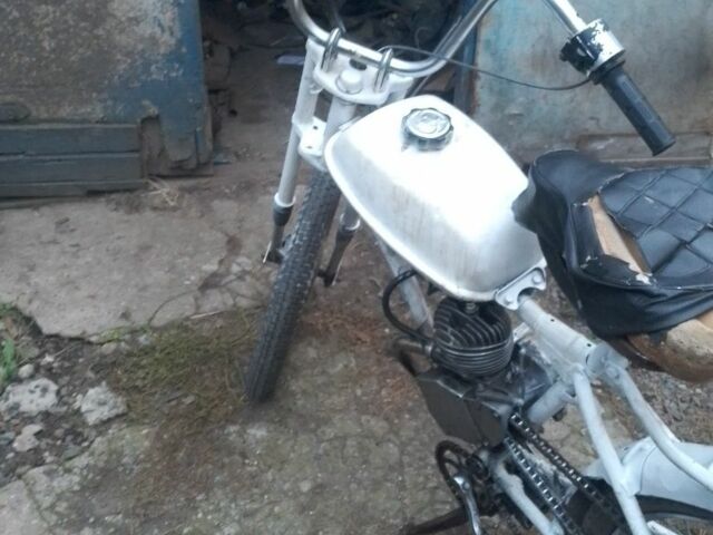 БМВ Другая, объемом двигателя 15 л и пробегом 0 тыс. км за 48 $, фото 4 на Automoto.ua