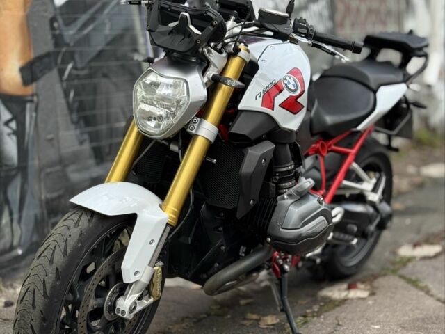 БМВ Другая, об'ємом двигуна 0 л та пробігом 0 тис. км за 11500 $, фото 3 на Automoto.ua