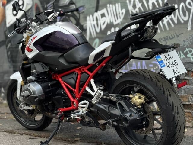 БМВ Другая, об'ємом двигуна 0 л та пробігом 0 тис. км за 11500 $, фото 5 на Automoto.ua